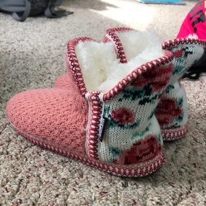 Muk Luk Slippers